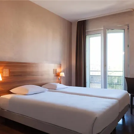 The Originals City, Gare 2* קולמר