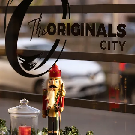 מלון The Originals City, Gare