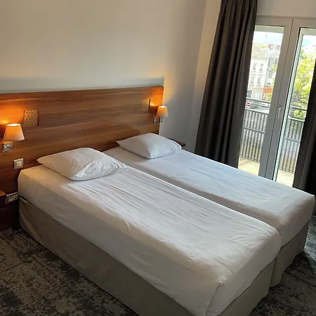 Otel The Originals City, Gare Colmar