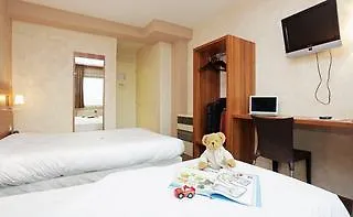 מלון The Originals City, Gare